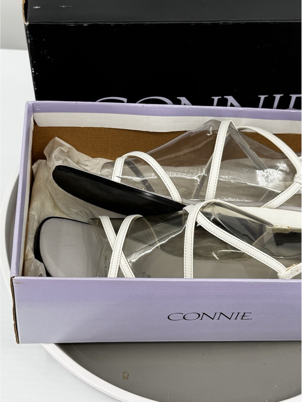 Connie Womens Strappy Slide Sandals Size 8.5M - White Minimalist Original Box
